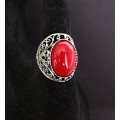 Кольцо из коралла красного (иск.), филигрань, ручная работа, камень овал 18х13мм