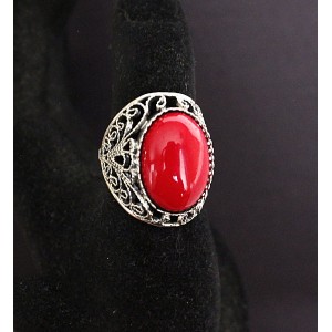 Кольцо из коралла красного (иск.), филигрань, ручная работа, камень овал 18х13мм