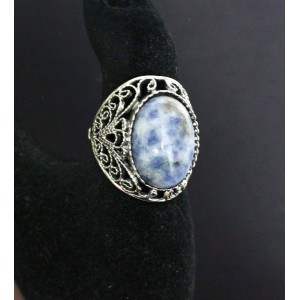 Кольцо из лазурита бело-синего, филигрань, ручная работа, камень овал 18х13мм