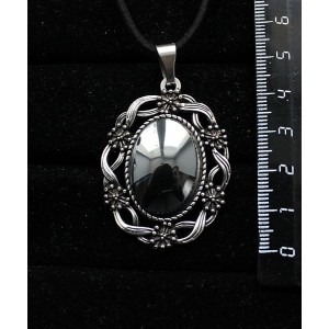 Кулон из гематита, овал 25х18мм, оправа "торжество"
