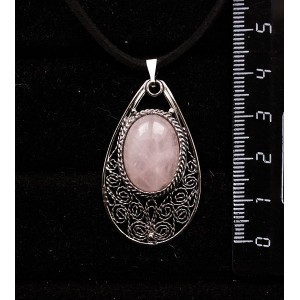 Кулон из розового кварца, филигрань, ручная работа, камень овал 18х13мм