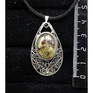 Кулон из хризолита и граната (кабошон-мозаика), филигрань, ручная работа, камень овал 18х13мм