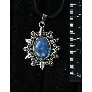 Кулон из кианита (кабошон-мозаика), овал, 18х13мм, оправа "папоротник"