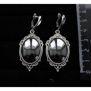 Серьги из гематита, овал 25х18мм, оправа "медальон", швензы посеребрение