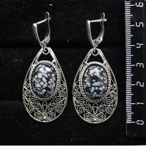 Серьги из обсидиана снежного, филигрань, ручная работа, камень овал 18х13мм, швензы посеребрение