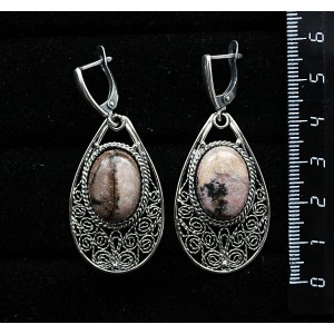 Серьги из родонита, филигрань, ручная работа, камень овал 18х13мм, швензы посеребрение