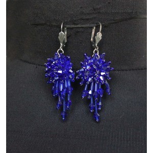 Серьги "ёжик", бусины хрусталь + бисер, цвет синий- индиго