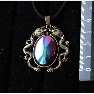 Кулон из гематита с радужным покрытием, овал 25х18мм, основа цвет бронза "2 дракона"