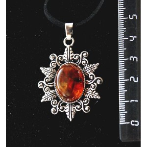 Кулон из янтаря темного (кабошон-мозаика), овал 18х13мм, основа "папоротник"