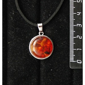 Кулон из янтаря темного (кабошон-мозаика), круг 18мм