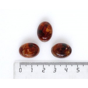 Янтарь темный, кабошон-мозаика овал 18х13мм