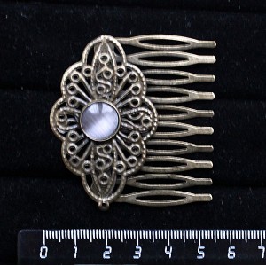 Заколка-шпилька из кошачьего глаза (синт.), цвет серебристый, круг 12мм, основа цвет бронза с узором