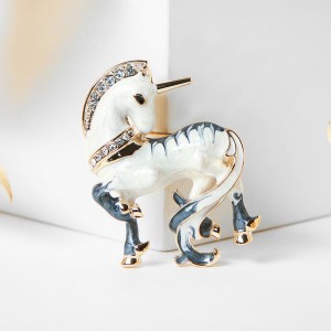 Брошь "Единорог" волшебный, цветная, цвет золотистый Брошь "Единорог" волшебный, цветная, цвет золотистый