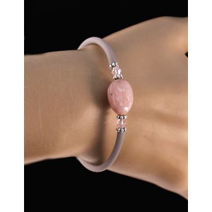 Браслет из опала розового на струнке, овал 12-15мм