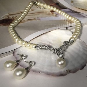 Комплект: серьги, колье "Вернисаж" жемчужная капля, цвет белый, цвет серебристый