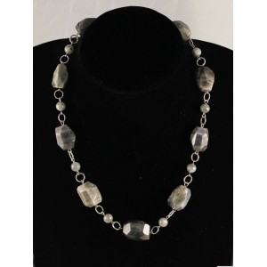 Бусы из лабрадорита на колечках, камень от 18мм крупная огранка + шарик 8мм