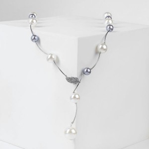 Бусы "Весна" шарики, цвет бело-серый, цвет серебристый, длина регулируемая, №12, бусины №16, №20