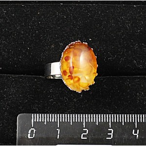 Кольцо с янтарем светлым, овал 18х13мм, безразмерное