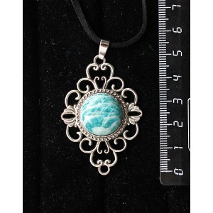 Кулон из амазонита, круг 18мм, "ромб с узором"