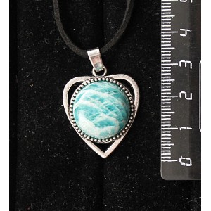 Кулон из амазонита, круг 18мм, "сердечко"