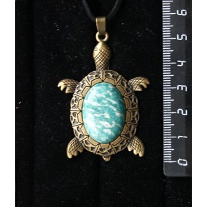 Кулон из амазонита, овал 25х18мм, "черепаха" оправа цвет бронза