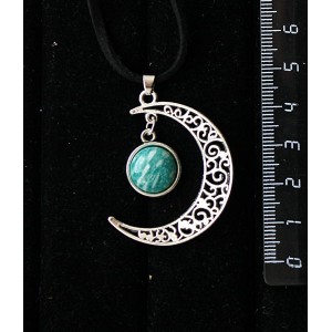 Кулон из амазонита, "луна", круг 12мм