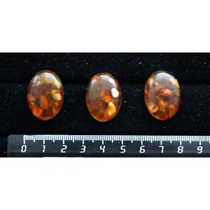 Янтарь светлый, кабошон-мозаика овал 25х18мм
