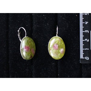 Серьги из хризолита и турмалина (кабошон-мозаика), овал 25х18мм, замок петелька