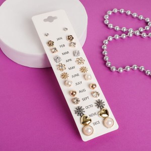 Пусеты 12 пар One year, цветочное настроение, цвет белый, цвет золотистый