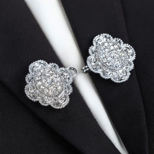 Зажим для кардигана "Ажур", цвет белый, цвет серебристый