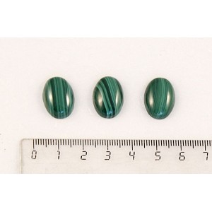 Малахит, кабошон овал 18х13мм