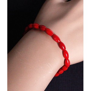Браслет из коралла красного, рис, на резинке