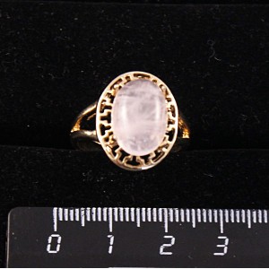 Кольцо c розовым кварцем, греческое, 14х10мм