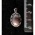 Кулон из агата серо-коричневого, "греческий", родиум, 14х10мм