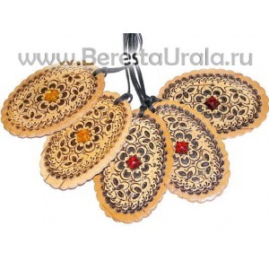 Кулон береста овальный с янтарем