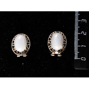 Серьги из агата белого, "греческие", замок гвоздик+лапка, 14х10мм