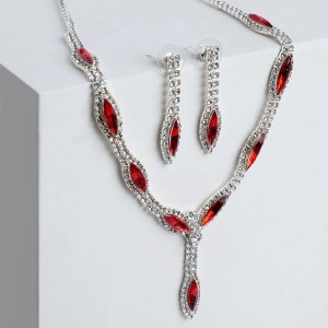 Комплект: серьги, колье "Листопад" тонкий ромб, цвет красно-белый, цвет серебристый
