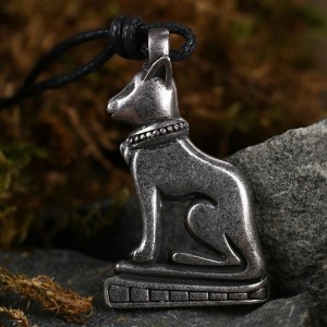 Кулон-амулет-брелок, тотем "Бастет" №08, металлический (текстиль) Кулон-амулет-брелок, тотем "Бастет" №08, металлический (текстиль)