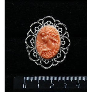 Брошь из крафтовой смолы, цвет оранжевый, кабошон "камея", овал 25х18мм, "ромашка"