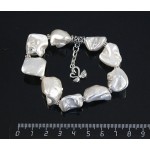 Браслет из жемчуга-майорки под барокко, цвет белый, с подвеской