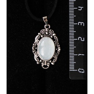 Кулон из кварца тонированного, цвет аквамарин, основа "принцесса", овал 14х10мм