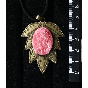 Кулон из крафтовой смолы, цвет розовый, кабошон "камея", овал 25х18мм, "лист"