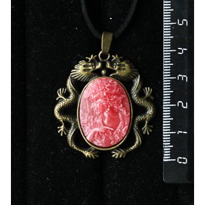 Кулон из крафтовой смолы, цвет розовый, кабошон "камея", овал 25х18мм, цвет бронза "2 дракона"