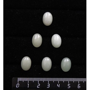 Авантюрин зеленый, кабошон овал 14х10мм