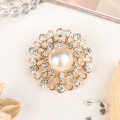 Брошь "Жемчужный цветок" плюмерия, цвет белый, цвет золотистый (пластик, стразы)
