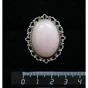 Брошь из кварца розового, с ажурным контуром,  цвет ант. серебро, овал 25х18мм
