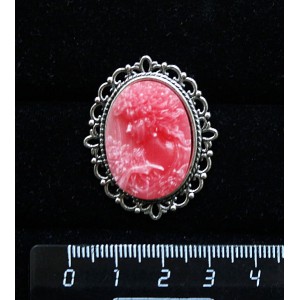 Брошь из крафтовой смолы, цвет розовый, кабошон "камея",  цвет ант. серебро, овал 25х18мм