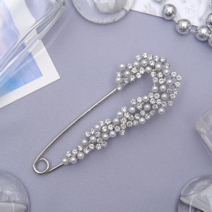 Булавка "Жемчужная россыпь" со стразами, 7,5см, цвет белый, цвет серебристый
