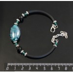 Браслет на струнке из агата черного (огранка) и зеленого муранского стекла