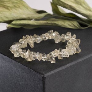 Браслет галтовка мелкая на резинке цитрин